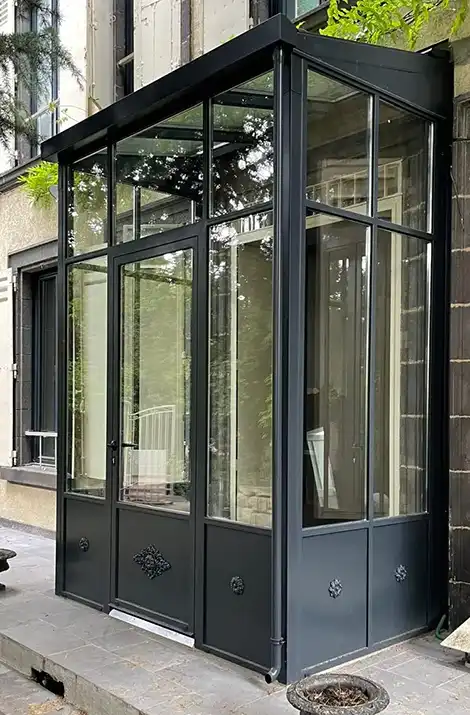 Verrière extérieure réalisée sur mesure